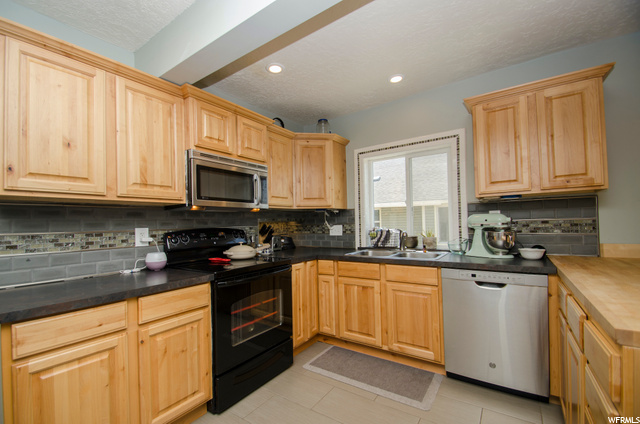 406 S 100 E, Logan, UT 84321 — photo 7
