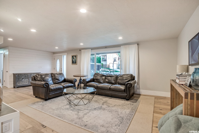 609 E Meadowlark Ln, Bountiful, UT 84010 — photo 12
