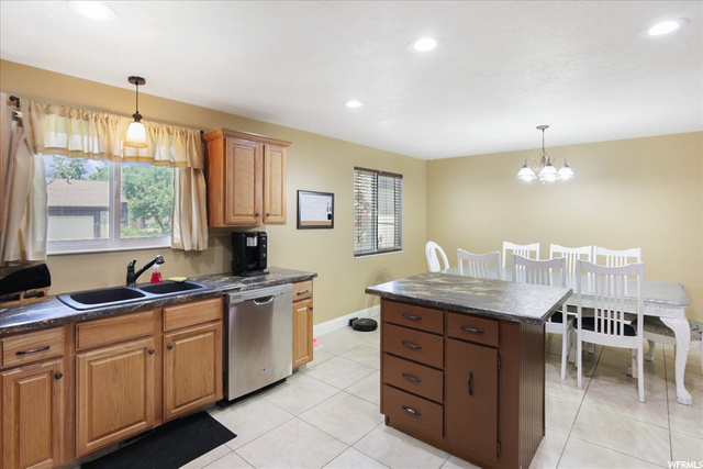 2562 E 1930 N, Layton, UT 84040 — photo 5