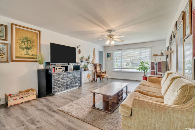 552 E 250 N, Bountiful, UT 84010 — photo 3