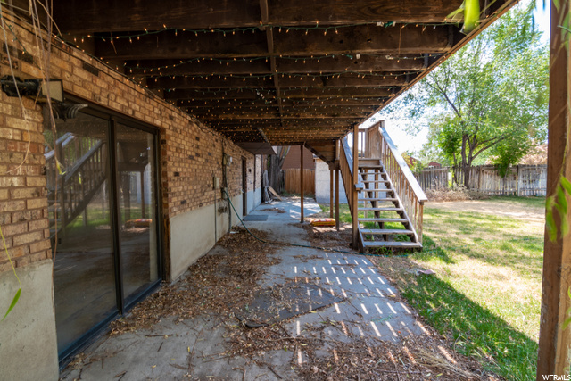 2261 E 10300 S, Sandy, UT 84092 — photo 9