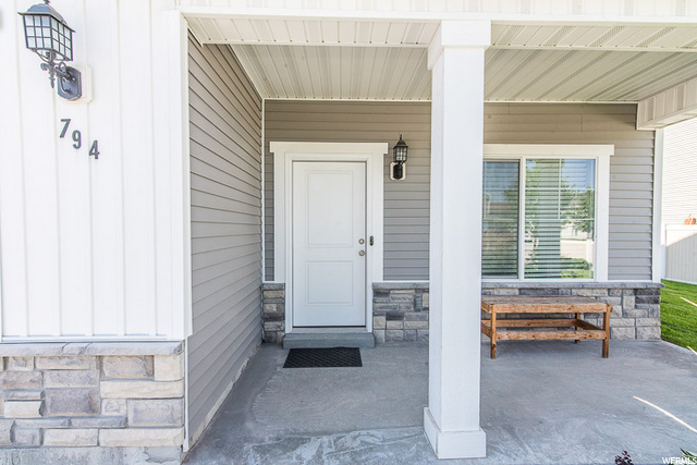 794 W 1100 S, Logan, UT 84321 — photo 2
