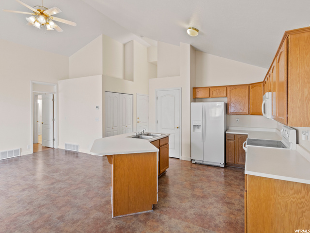 574 E Land Rush Dr, Midvale, UT 84047 — photo 10