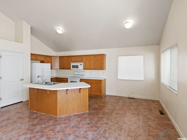 574 E Land Rush Dr, Midvale, UT 84047 — photo 8