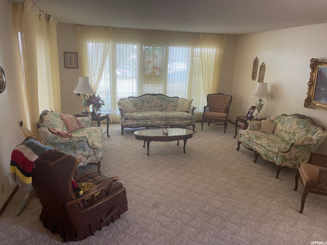 101 E Covecrest St, Price, UT 84501 — photo 4