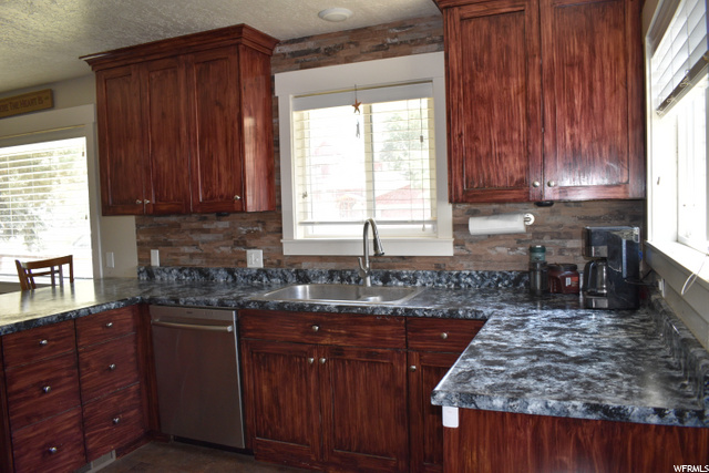 615 S 500 E, River Heights, UT 84321 — photo 7