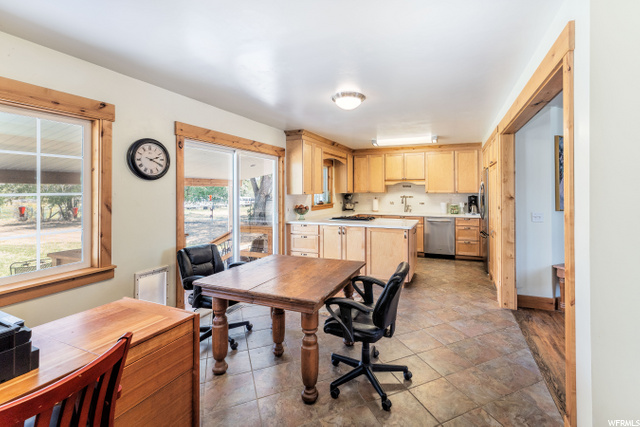 327 E 200 N, Vernal, UT 84078 — photo 4
