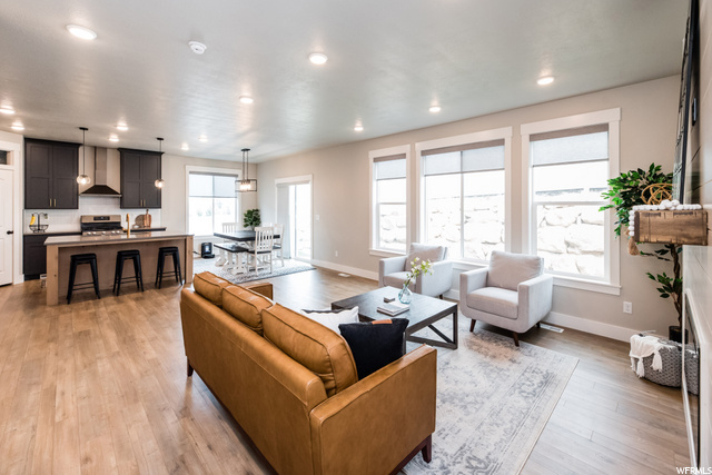 1427 E Hollyhock Ct, Layton, UT 84040 — photo 9