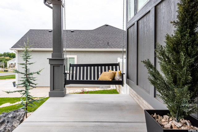 1427 E Hollyhock Ct, Layton, UT 84040 — photo 3