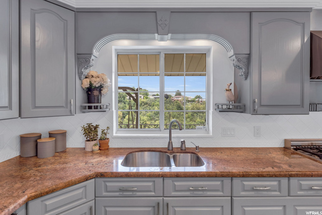 1030 E Millbrook Way S, Bountiful, UT 84010 — photo 9