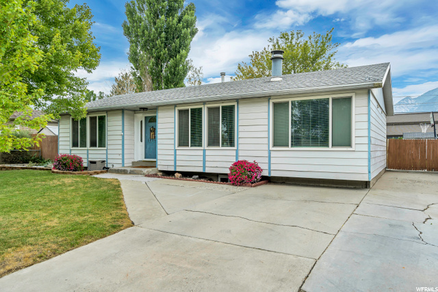 10567 S Crocus St E, Sandy, UT 84094 — photo 3