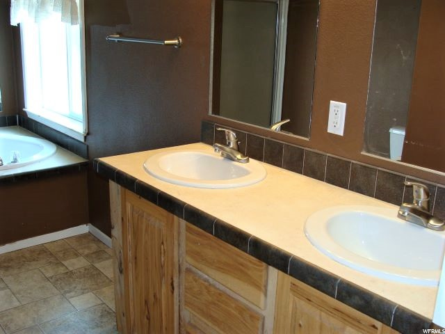 320 N 100 W, Georgetown, ID 83239 — photo 9