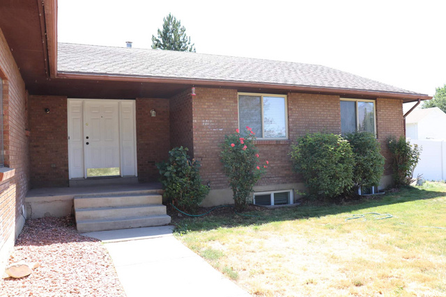 1716 N 1300 W, Clinton, UT 84015 — photo 3