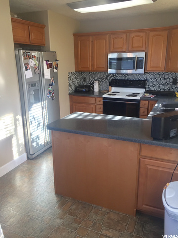 1284 E 3075 N, Layton, UT 84040 — photo 7