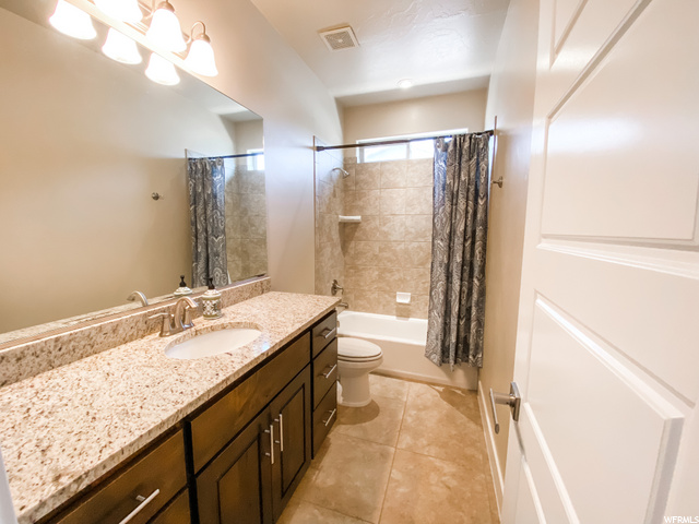 Main Bath