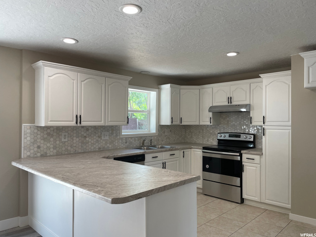 696 E 250 N, Vernal, UT 84078 — photo 6