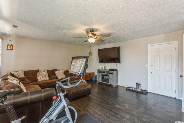 3002 W 4425 S, Roy, UT 84067 — photo 12
