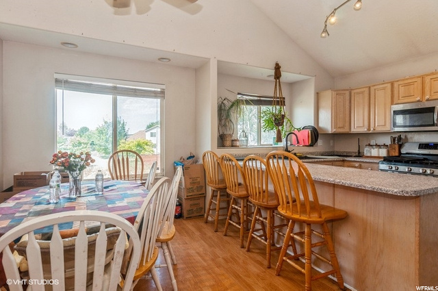 2071 N 2525 W, Clinton, UT 84015 — photo 4