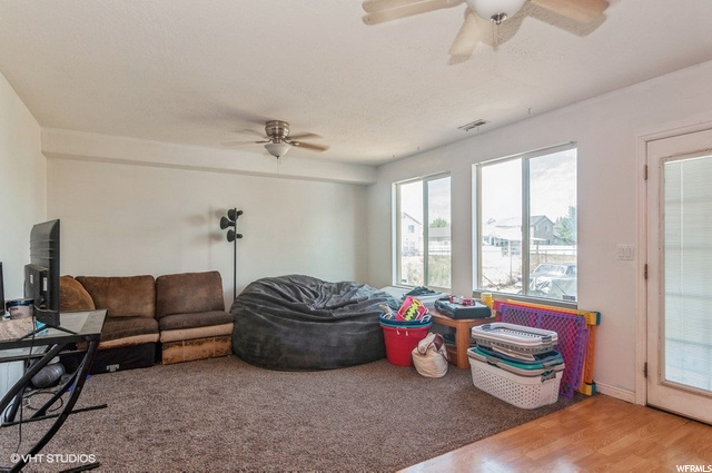 2071 N 2525 W, Clinton, UT 84015 — photo 6