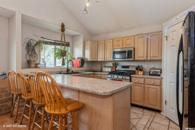2071 N 2525 W, Clinton, UT 84015 — photo 3
