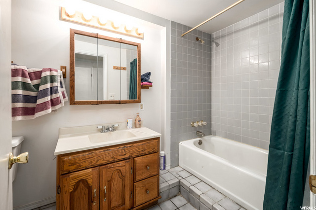 Downstairs Bath