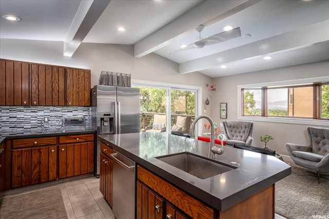 2524 E Chalet Rd S, Sandy, UT 84093 — photo 12