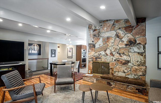 2524 E Chalet Rd S, Sandy, UT 84093 — photo 9