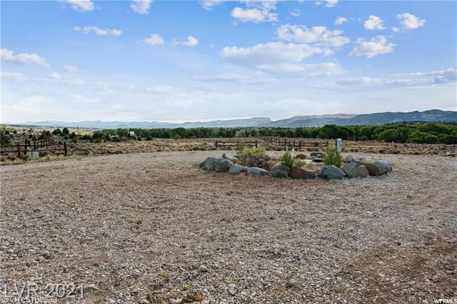 #5, Hatch, UT 84735 — photo 11