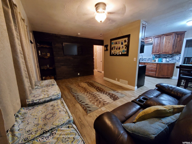 1125 36th St, Ogden, UT 84403 — photo 2