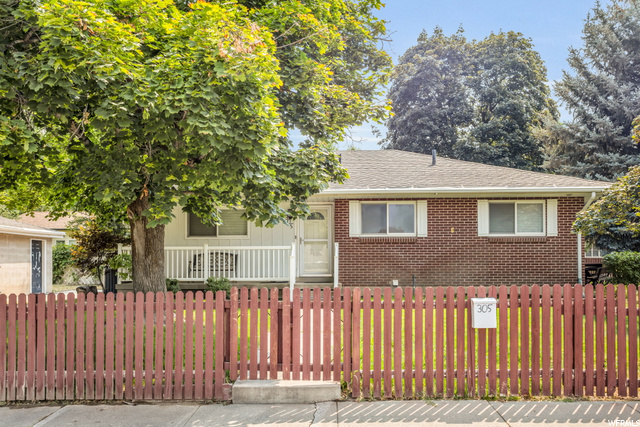 305 E 650 N, Bountiful, UT 84010 — photo 4