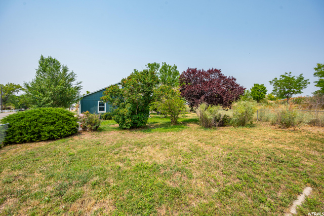 183 E Antelope Dr, Layton, UT 84041 — photo 4