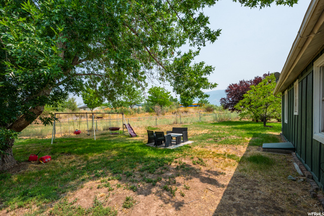 183 E Antelope Dr, Layton, UT 84041 — photo 3