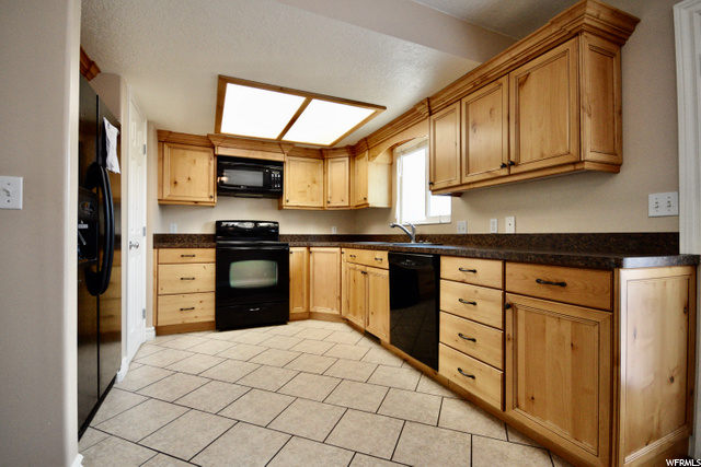 680 W 725 N, Clearfield, UT 84015 — photo 7
