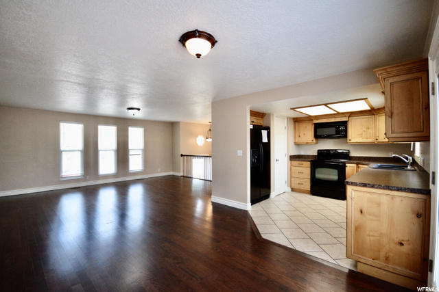 680 W 725 N, Clearfield, UT 84015 — photo 8