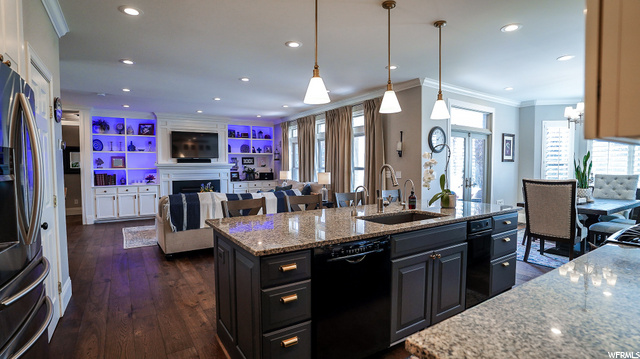 815 W 2075 S, Syracuse, UT 84075 — photo 2