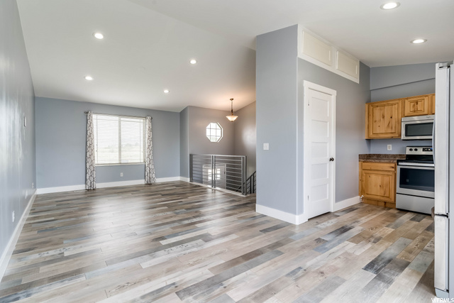 1611 W 600 N, Clinton, UT 84015 — photo 7