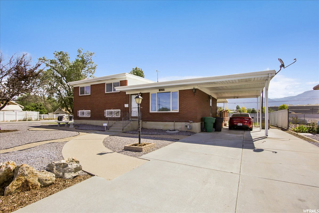 5711 S SAGEWOOD, Murray UT 84107