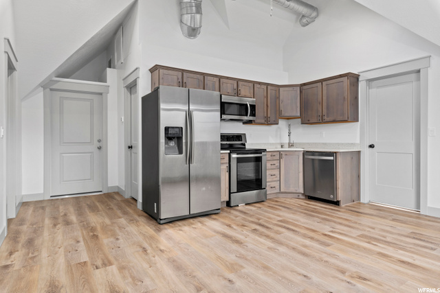 Apartment Kitchen