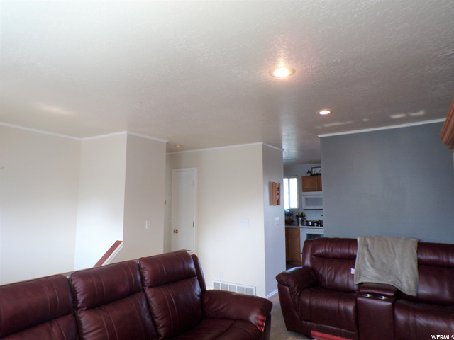 5320 S 2690 W, Roy, UT 84067 — photo 4