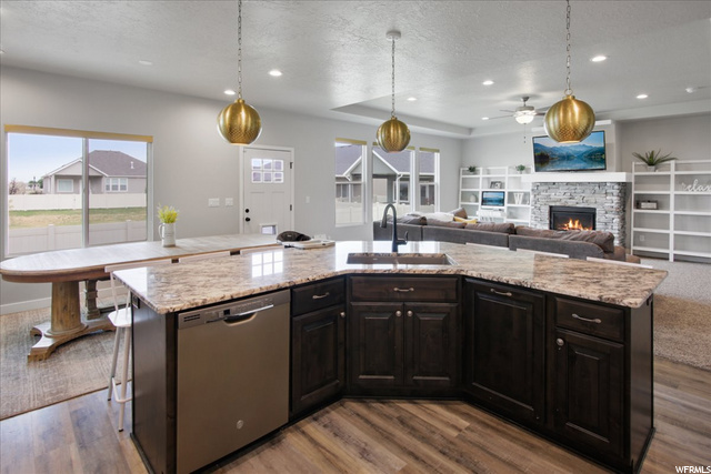 5671 S 650 E, Washington Terrace, UT 84405 — photo 6