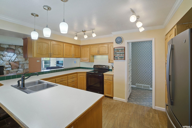 3472 S 50 E, Bountiful, UT 84010 — photo 7