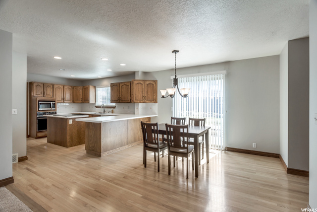 1944 E Rua Branco Dr, Sandy, UT 84093 — photo 5