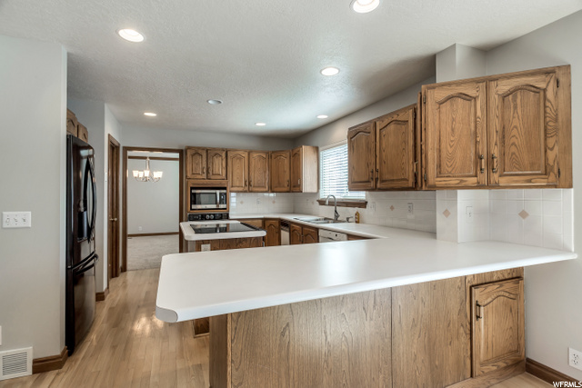 1944 E Rua Branco Dr, Sandy, UT 84093 — photo 6