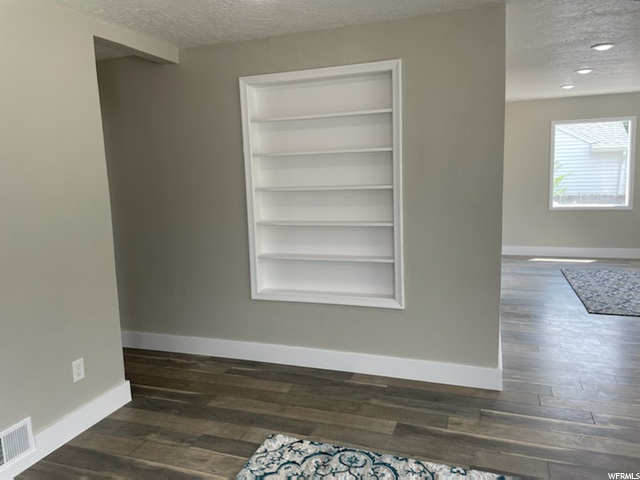 766 N 200 E, Price, UT 84501 — photo 5