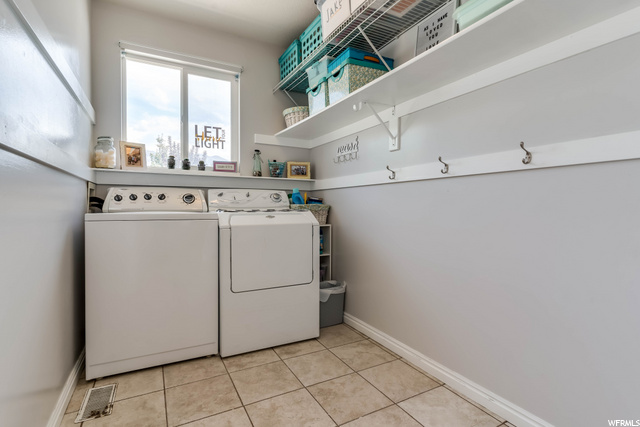 339 E 1500 N, Layton, UT 84041 — photo 10