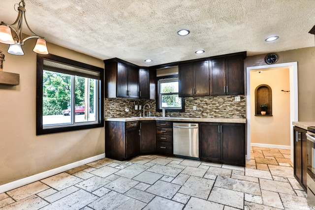 394 E 7800 S, Midvale, UT 84047 — photo 3