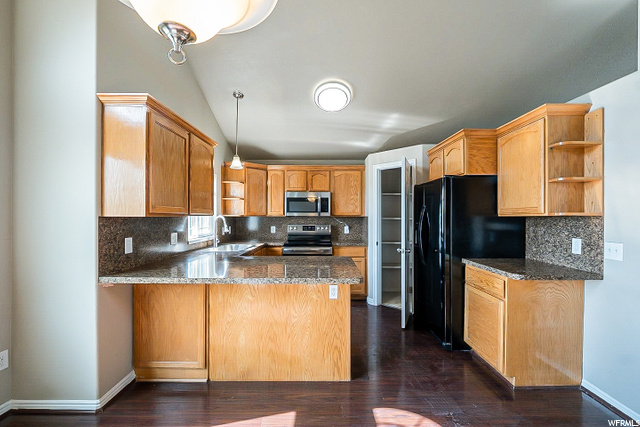 4665 S 4150 W, Roy, UT 84067 — photo 2