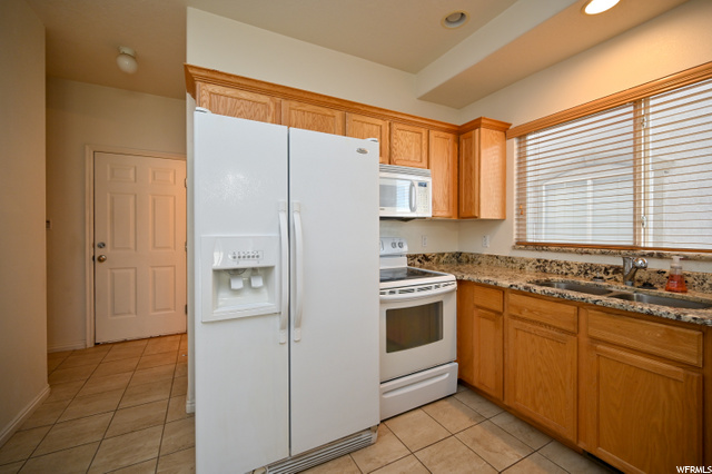 1877 W Pointe Meadow Loop, Lehi, UT 84043 — photo 2