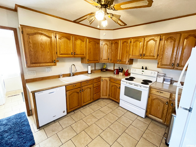 695 S 500 E, River Heights, UT 84321 — photo 3