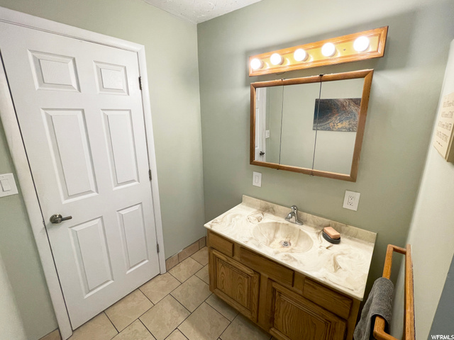 695 S 500 E, River Heights, UT 84321 — photo 12